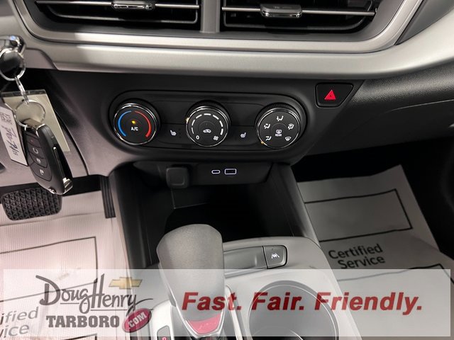 New 2026 Chevrolet Trax RS w/ Sunroof Package image 45