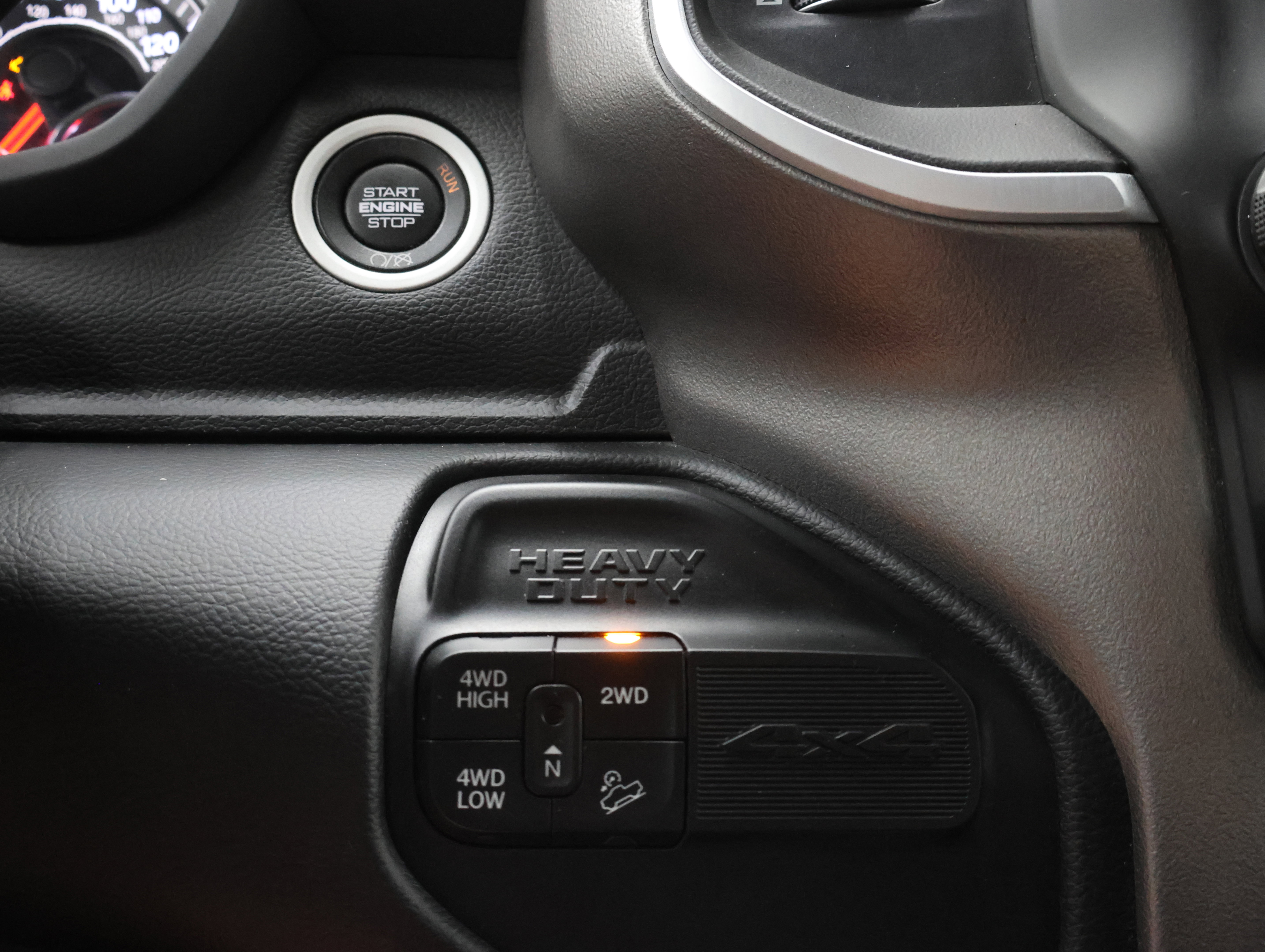 Used 2020 RAM 2500 Big Horn w/ Night Edition AWD/4WD image 45
