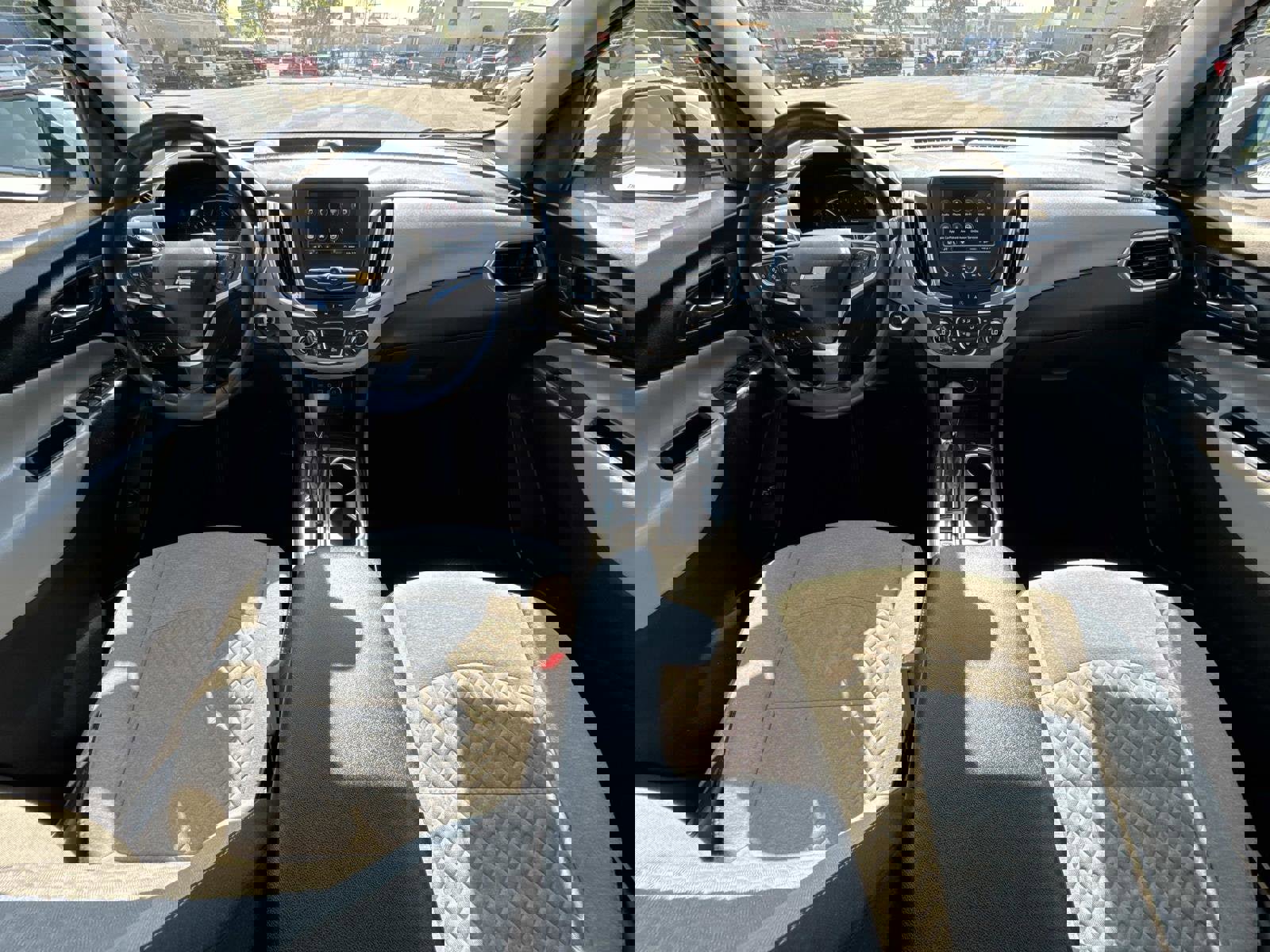 Certified 2023 Chevrolet Equinox LT image 2