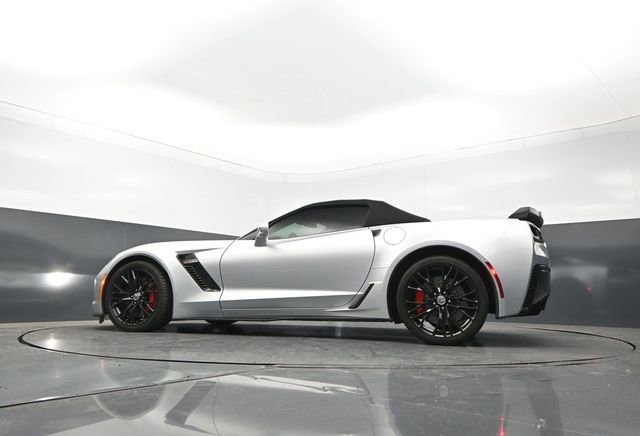 Used 2016 Chevrolet Corvette Z06 w/ 3LZ Preferred Equipment Group RWD image 24