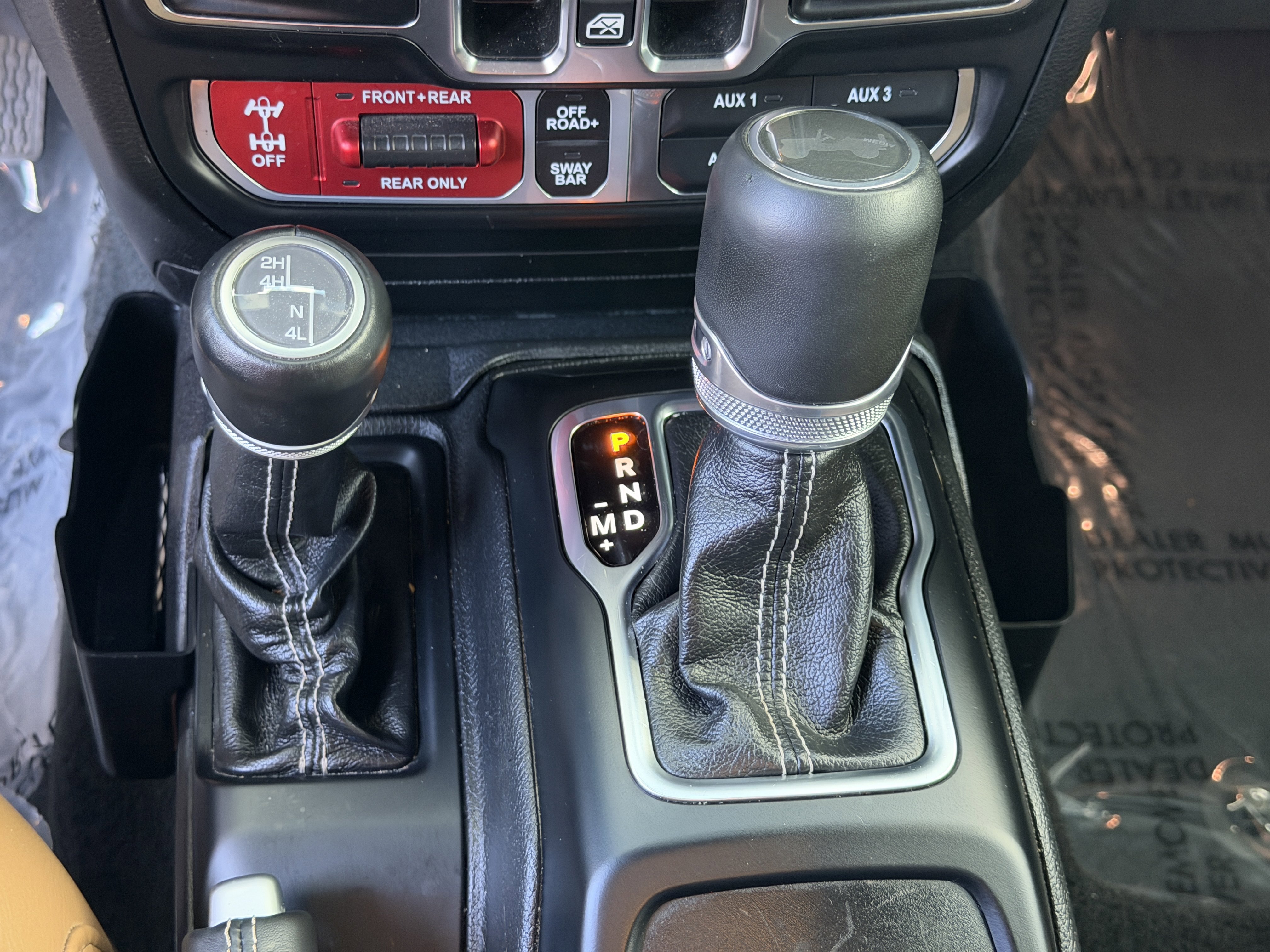 Used 2022 Jeep Wrangler Unlimited Rubicon w/ Xtreme Recon 35" Tire Package image 24