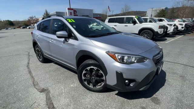 Used 2021 Subaru Crosstrek 2.0i Premium AWD/4WD image 2