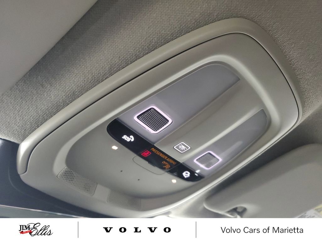 Used 2026 Volvo XC40 B5 Core w/ Climate Package image 35