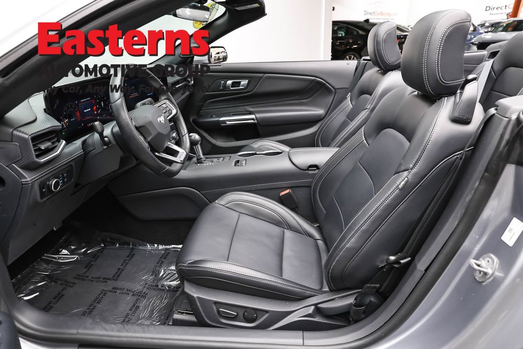 Used 2025 Ford Mustang Premium RWD image 14