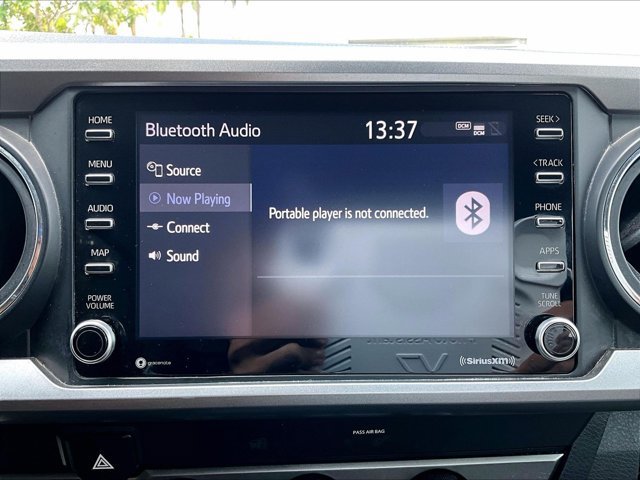 Used 2020 Toyota Tacoma SR5 RWD image 24