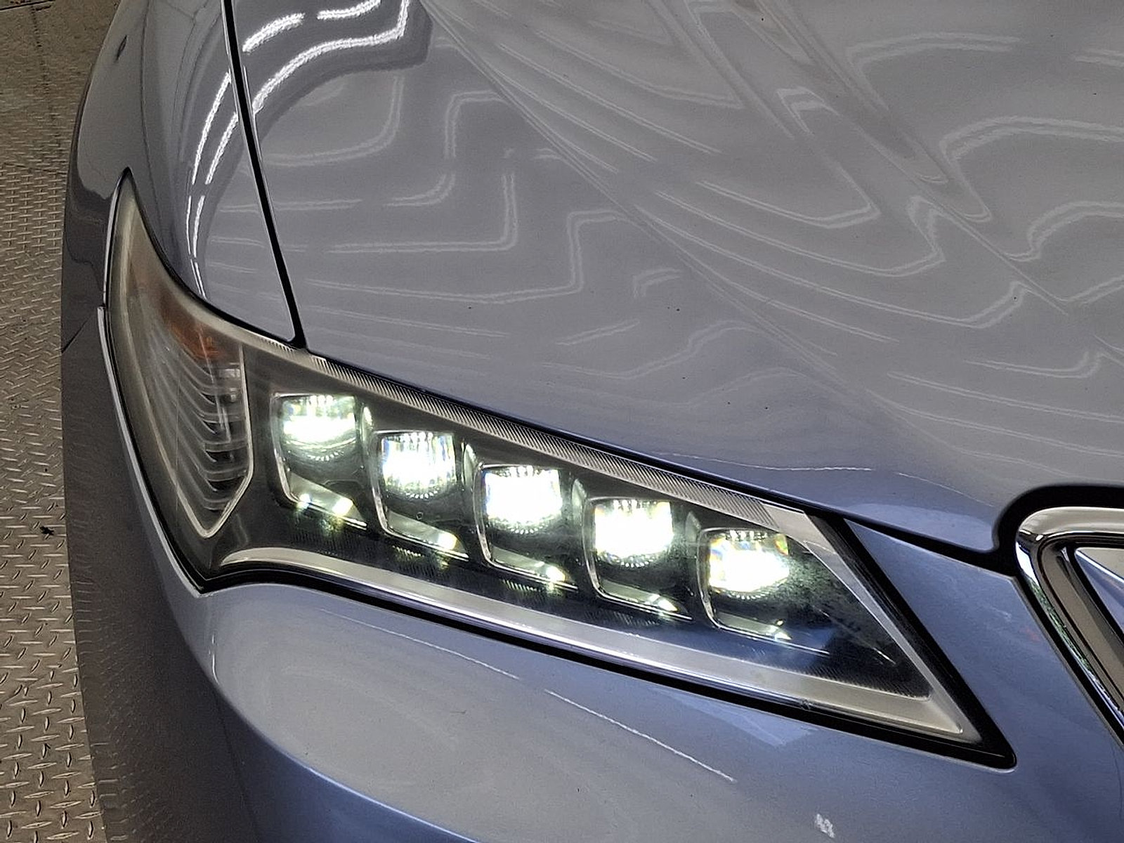 Used 2015 Acura TLX w/ Technology Package AWD/4WD image 31