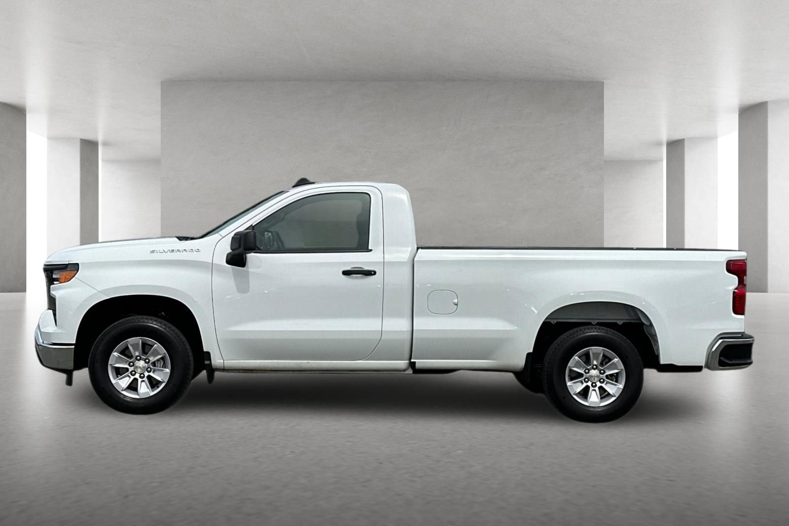 Used 2025 Chevrolet Silverado 1500 W/T image 7