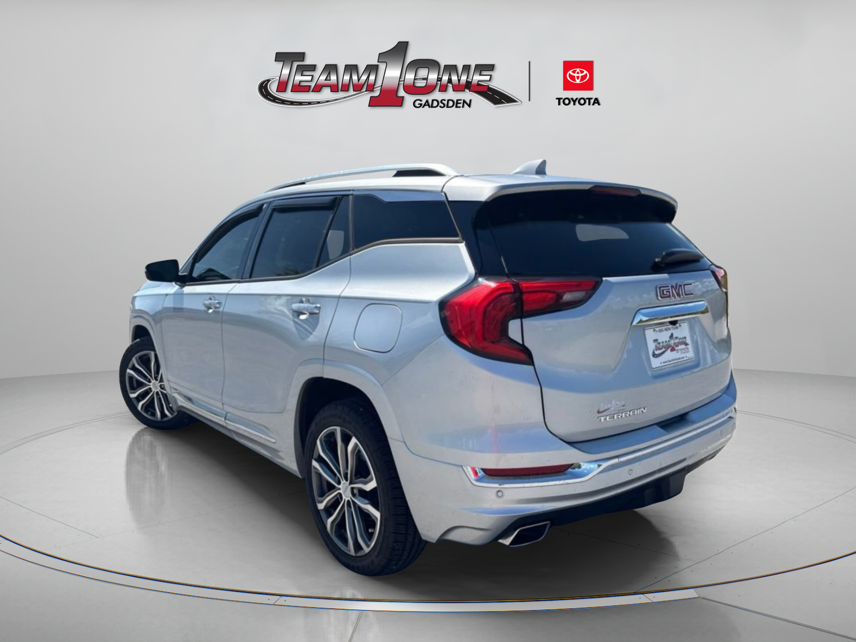 Used 2018 GMC Terrain Denali w/ Advanced Safety Package FWD image 7