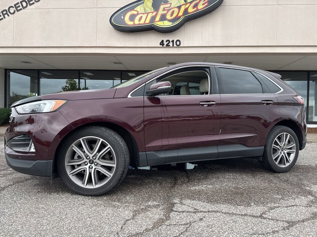 Used 2024 Ford Edge Titanium AWD/4WD image 7