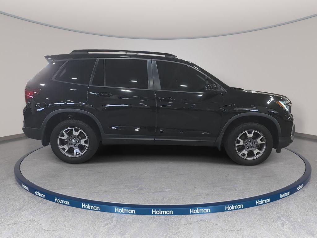 Used 2023 Honda Passport TrailSport image 5