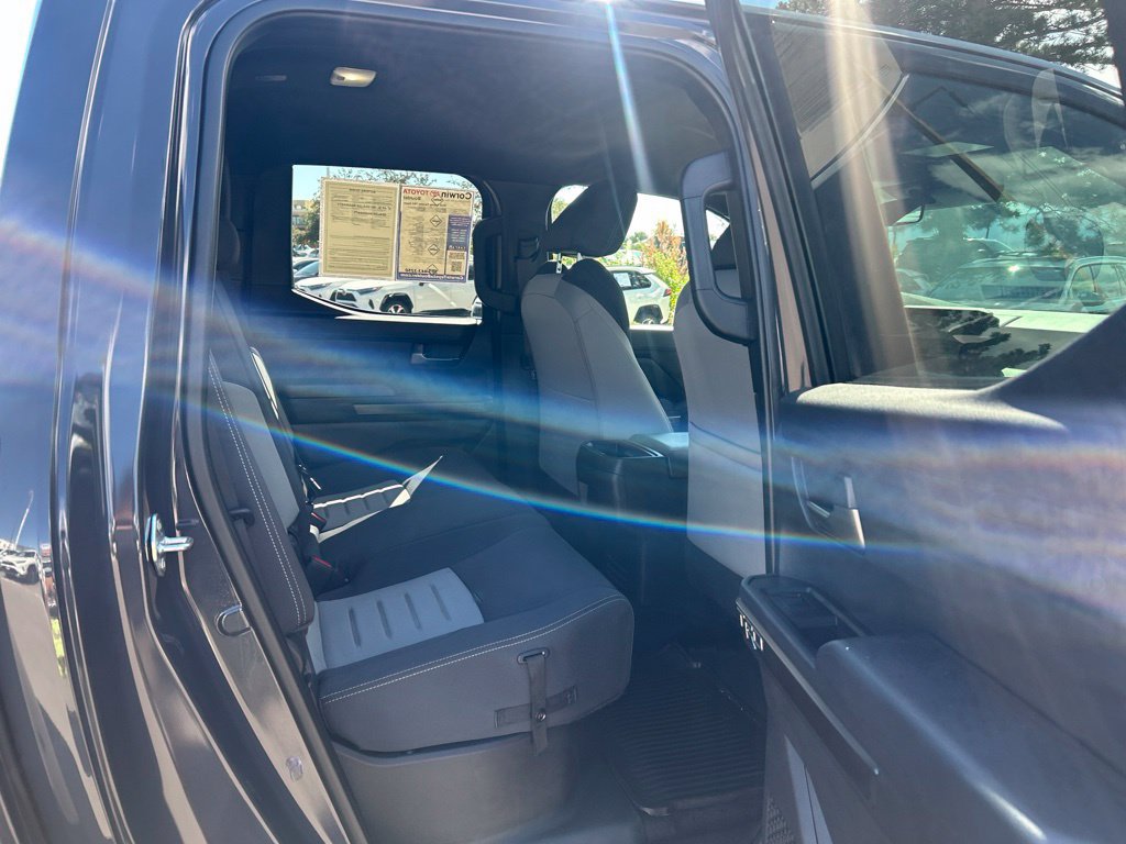 Used 2025 Toyota Tacoma TRD Sport AWD/4WD image 14