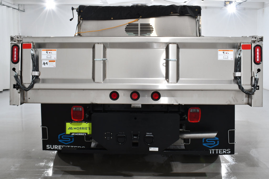 New 2025 Ford F550 4x4 Crew Cab Super Duty w/ XLT Value Package image 5