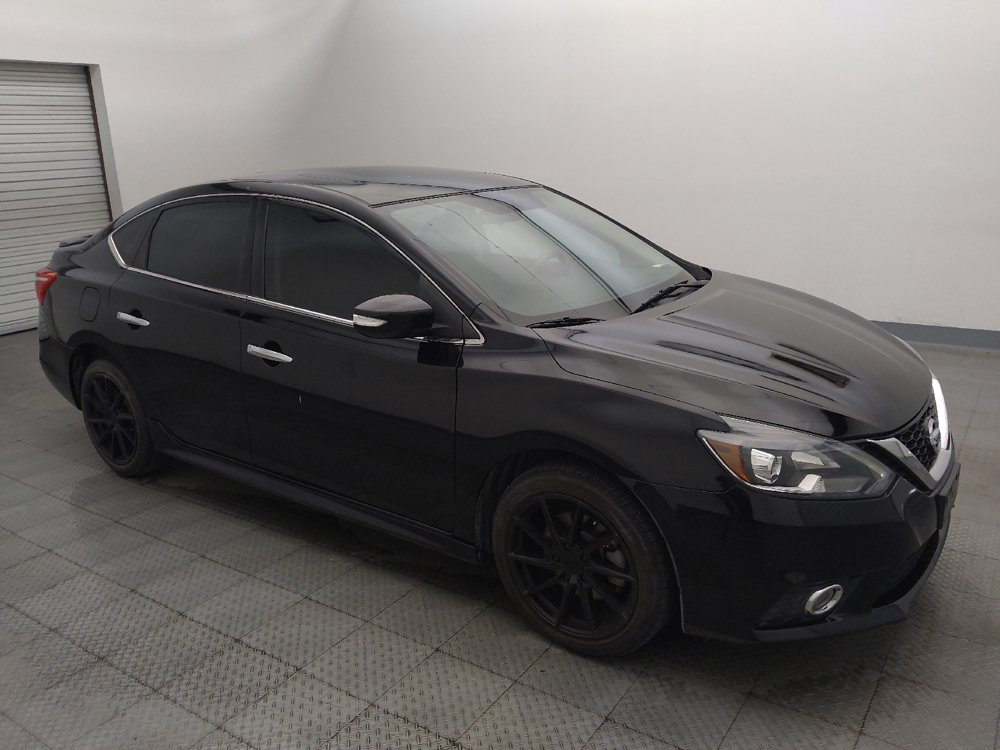 Used 2017 Nissan Sentra SR Turbo w/ SR Midnight Edition FWD image 11