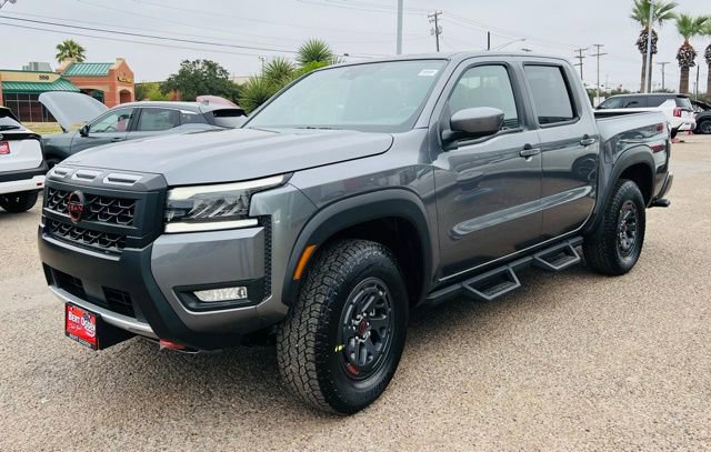 New 2026 Nissan Frontier PRO-4X w/ Tow Package AWD/4WD image 9