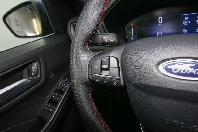Used 2023 Ford Escape ST-Line Select w/ Tech Pack #1 AWD/4WD image 32