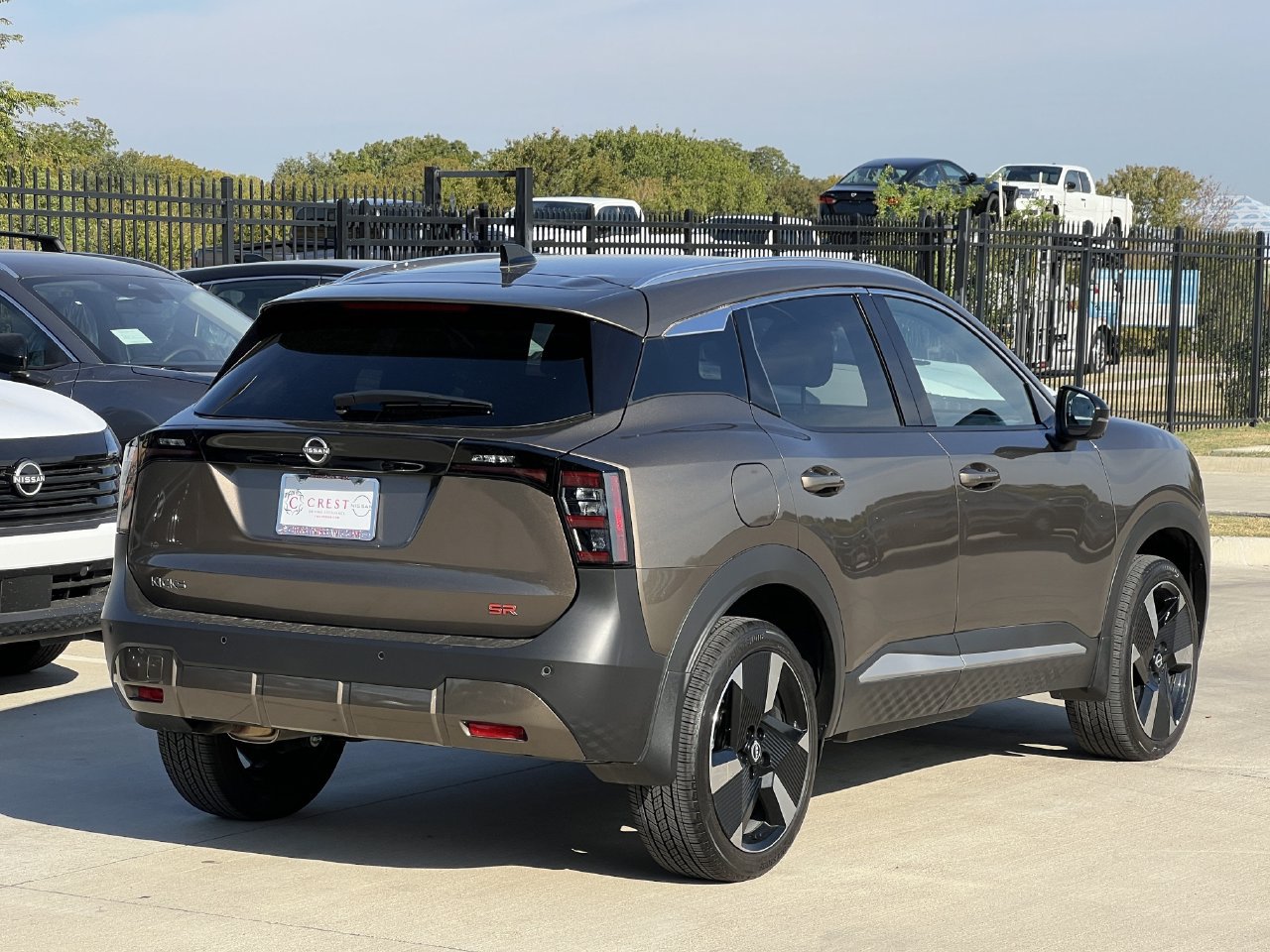 Certified 2026 Nissan Kicks SR FWD image 4