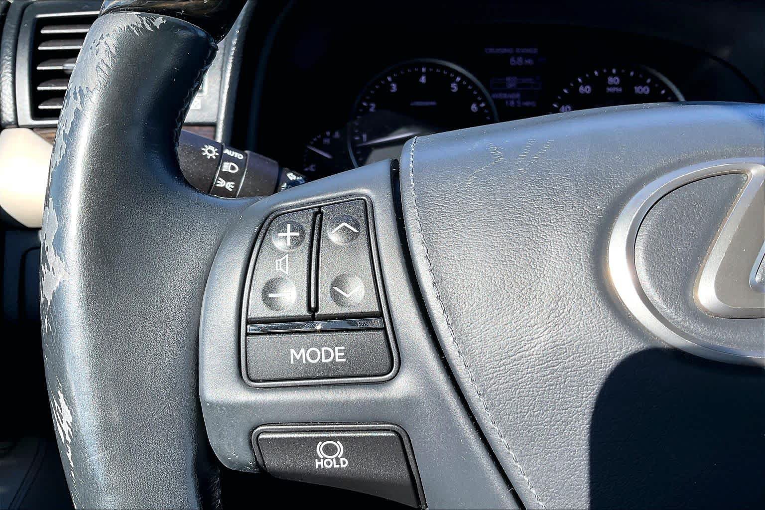 Used 2015 Lexus LS 460 AWD w/ Comfort Package image 24