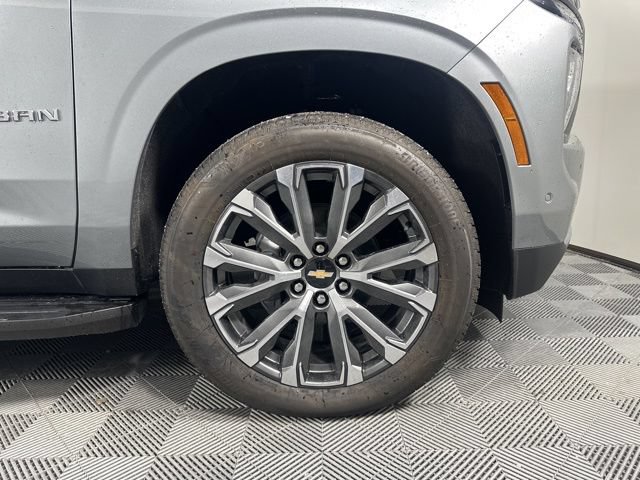 New 2026 Chevrolet Suburban High Country w/ Sun And Tow Package AWD/4WD image 7