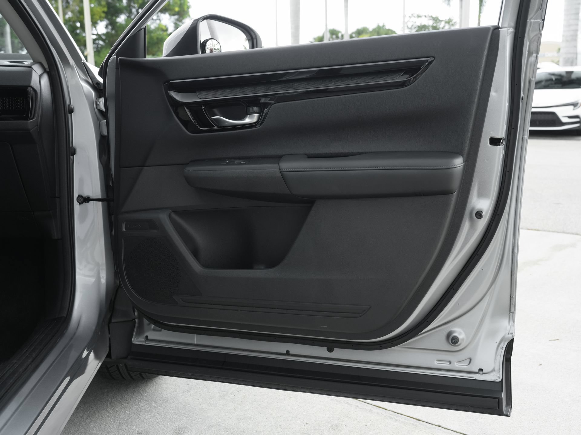 Used 2023 Honda CR-V EX-L image 39