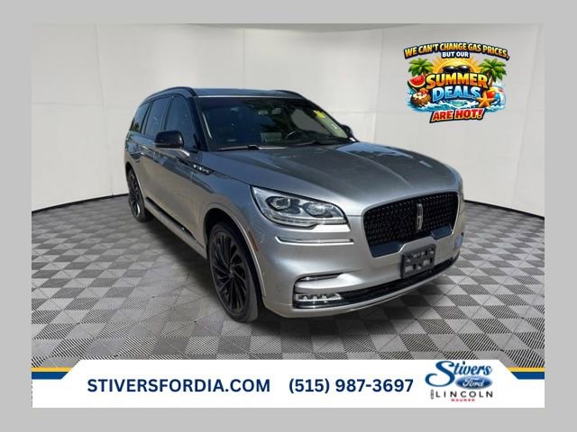 Certified 2022 Lincoln Aviator Reserve w/ Equipment Group 201A AWD/4WD image 1