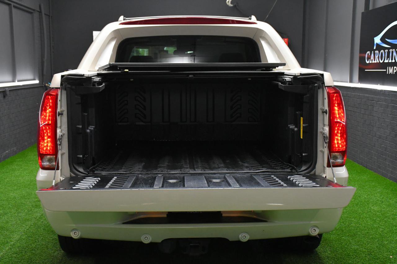 Used 2009 Cadillac Escalade EXT AWD/4WD image 43