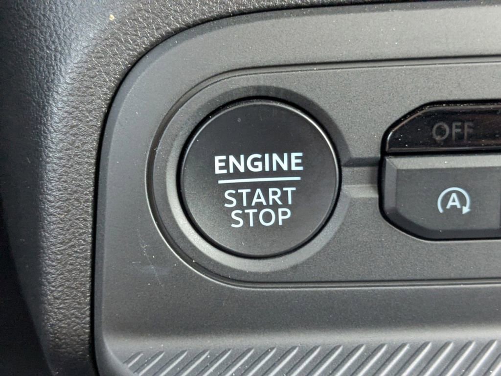 Used 2025 Ford Bronco Sport Badlands image 29