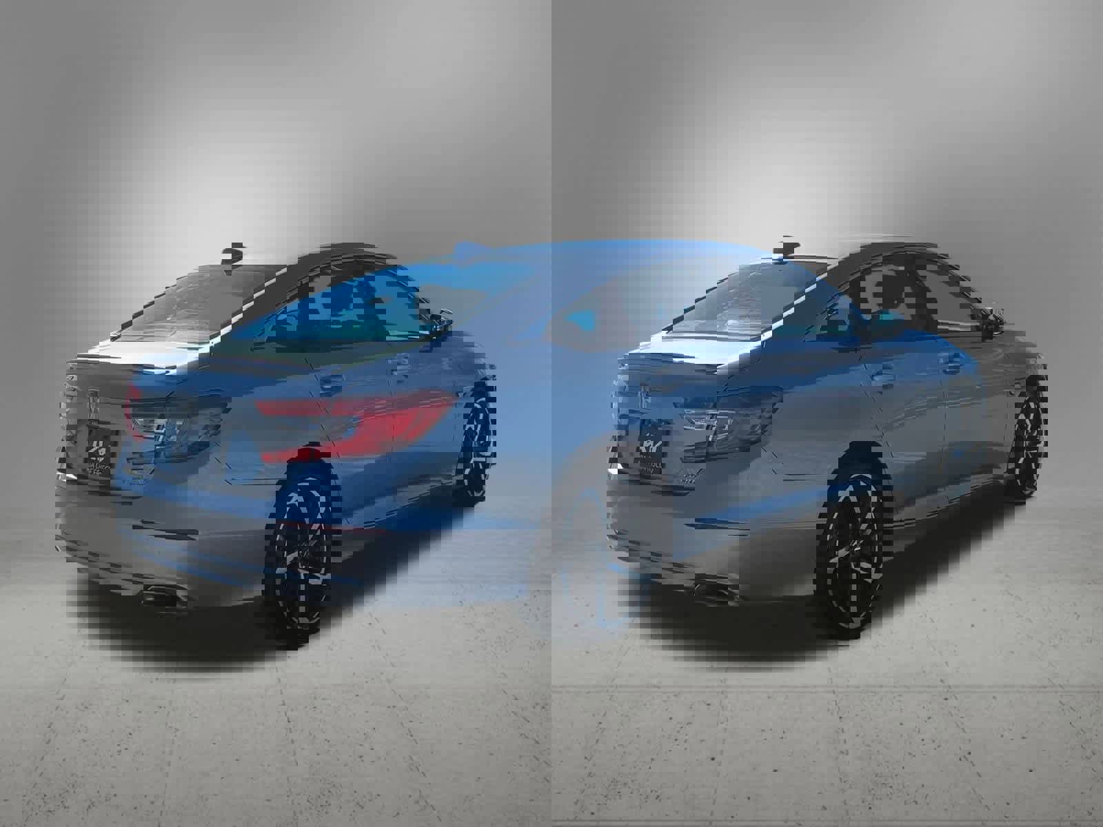 Used 2018 Honda Accord Sport image 6