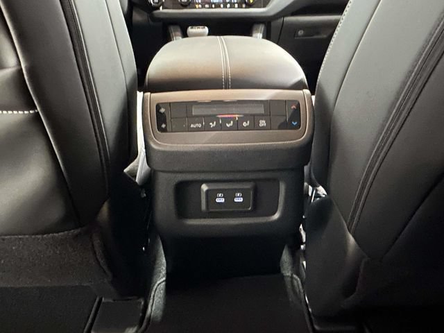 New 2026 Nissan Pathfinder SL FWD image 10