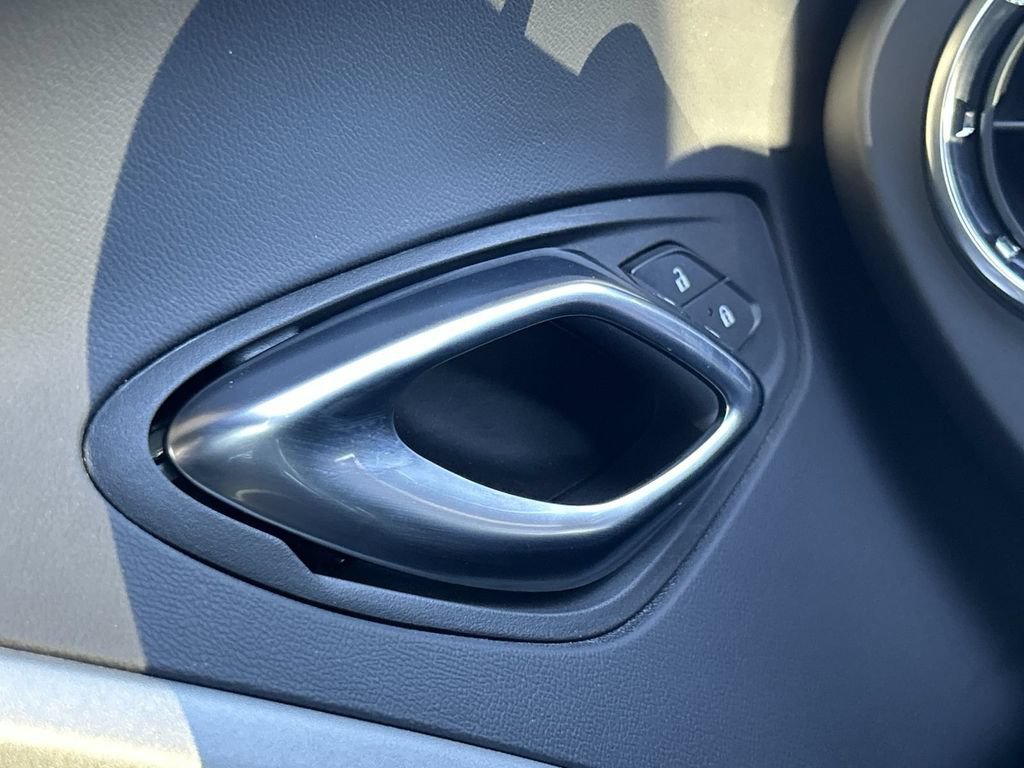 Certified 2023 Chevrolet Camaro LT RWD image 16