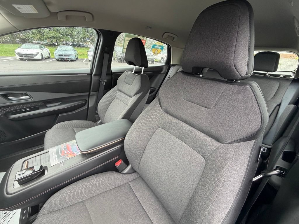 Certified 2024 Nissan Ariya FWD image 7