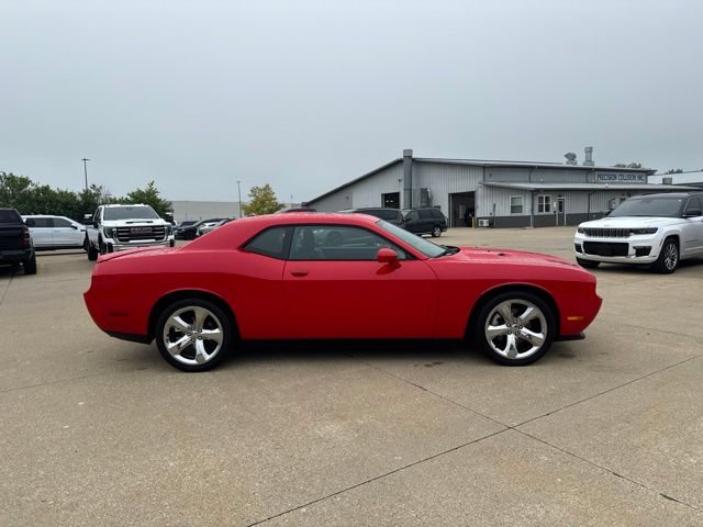 Used 2014 Dodge Challenger SXT Plus RWD image 8