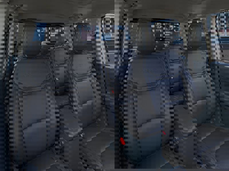 New 2025 Ford Maverick Lariat w/ Black Appearance Package image 10