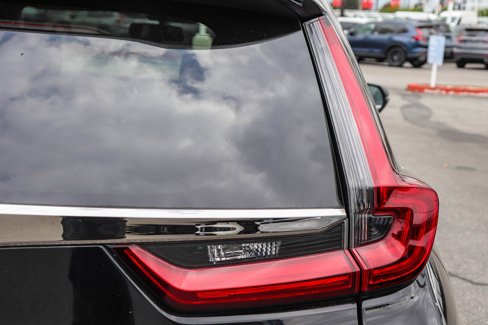 Certified 2022 Honda CR-V EX-L image 9