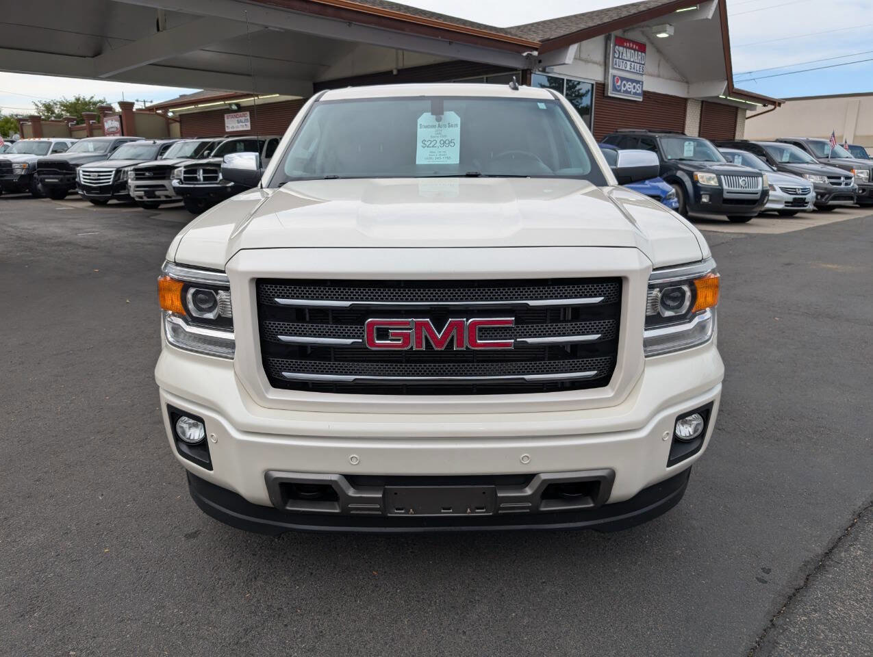 Used 2014 GMC Sierra 1500 SLT w/ All-Terrain Package image 2