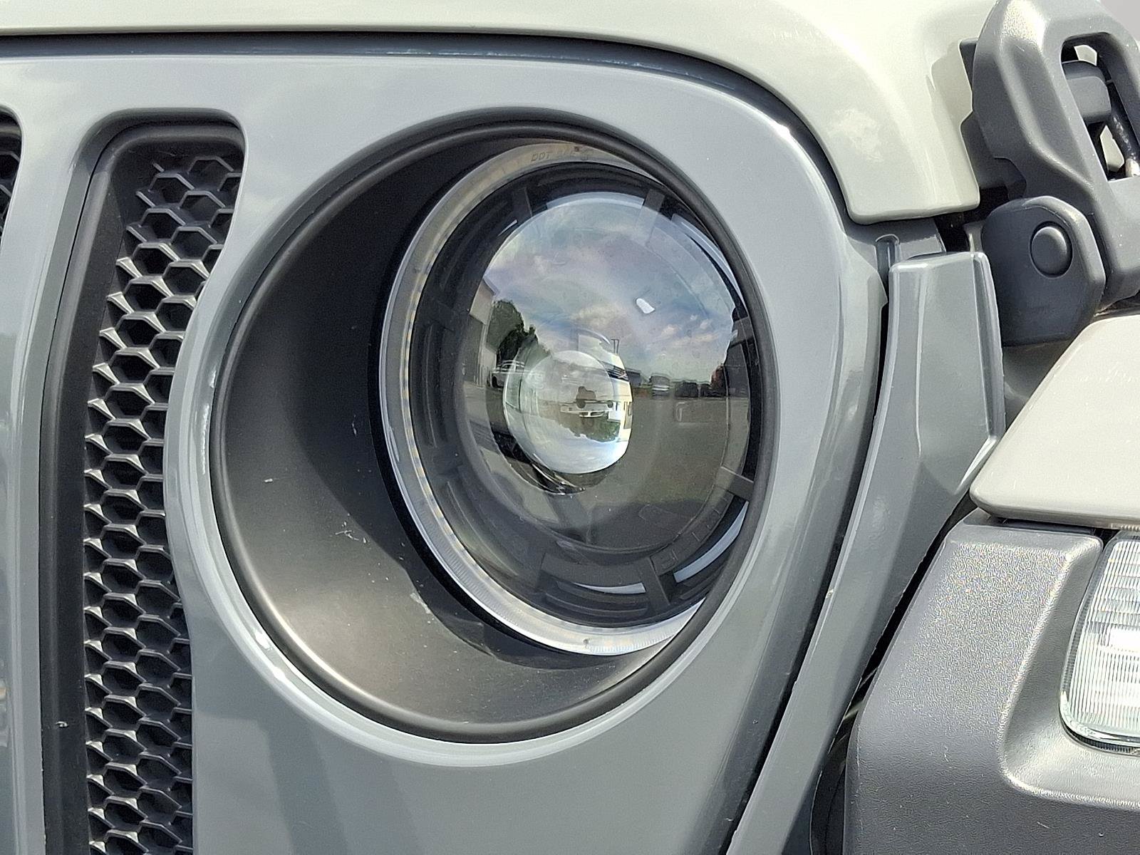 Used 2020 Jeep Wrangler Unlimited Rubicon AWD/4WD image 8