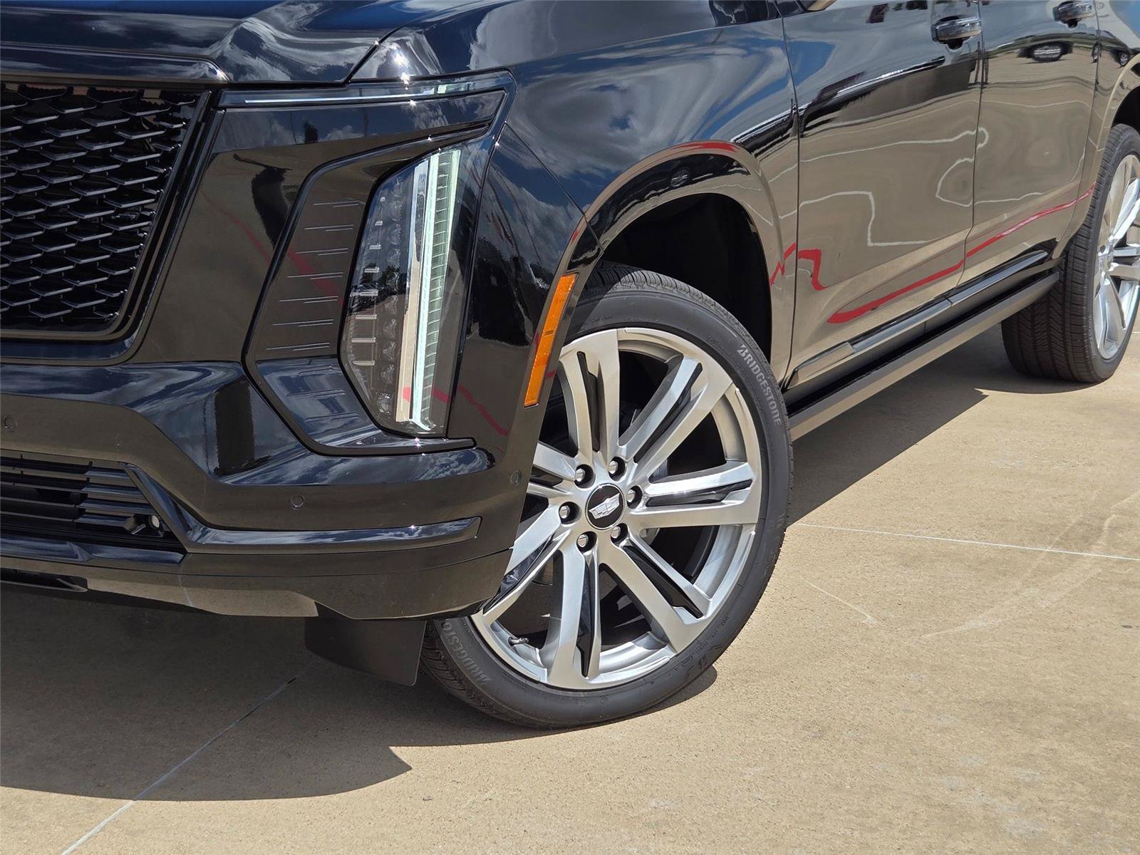 New 2026 Cadillac Escalade ESV Platinum Sport w/ LPO, Floor Liner Package AWD/4WD image 7