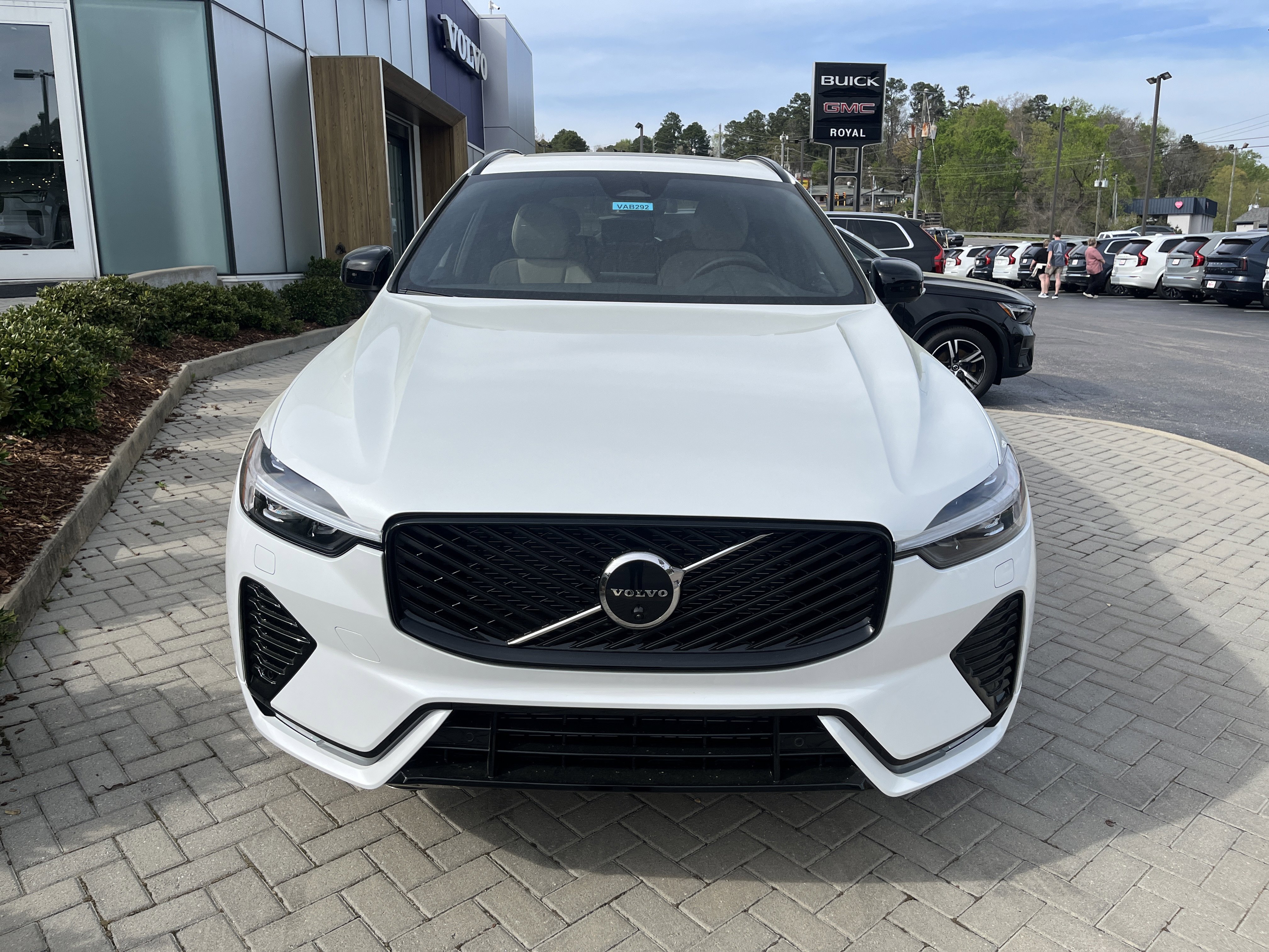 New 2026 Volvo XC60 B5 Plus w/ Protection Package Premier image 7