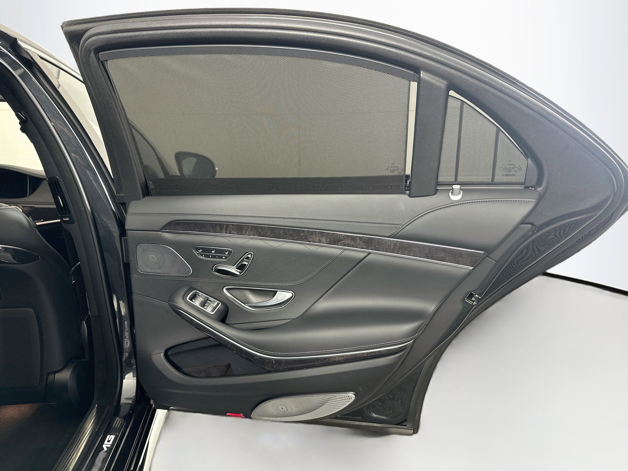Used 2018 Mercedes-Benz S 63 AMG S 4MATIC Sedan image 33