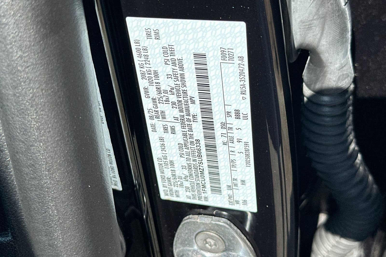 Used 2025 Ford Escape ST-Line w/ Equipment Group 301A FWD image 42