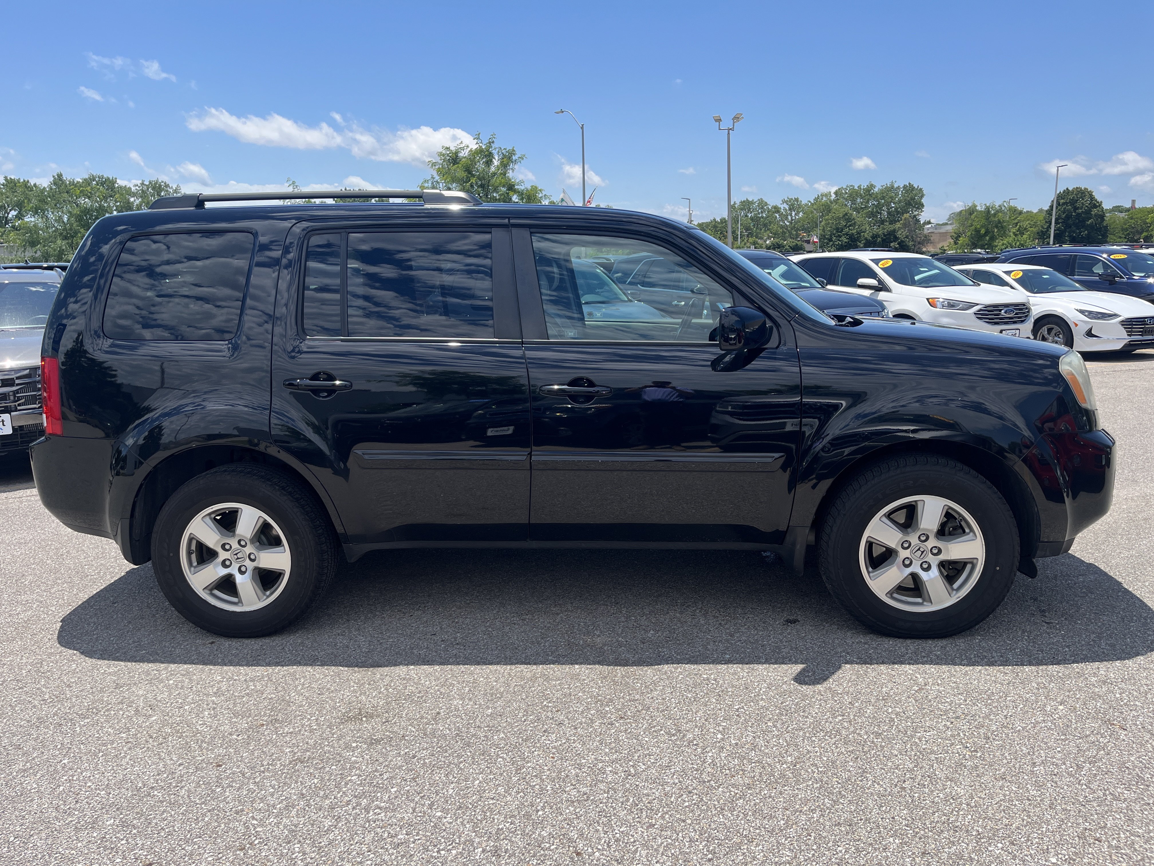 Used 2011 Honda Pilot EX-L image 4