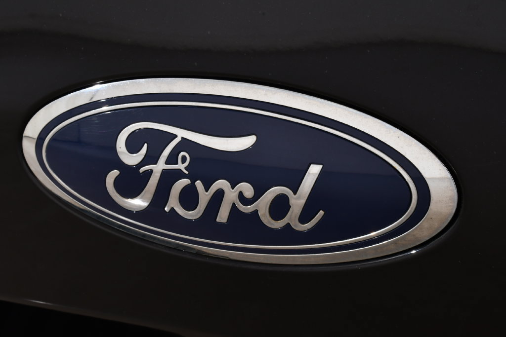 Used 2020 Ford F150 XLT w/ Equipment Group 302A Luxury AWD/4WD image 22