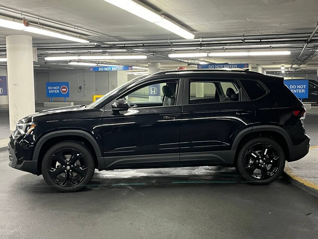 New 2026 Volkswagen Taos SE AWD/4WD image 33