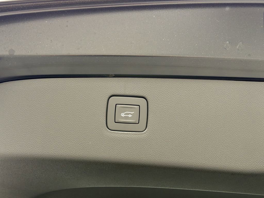 New 2026 Buick Envista Sport Touring FWD image 21