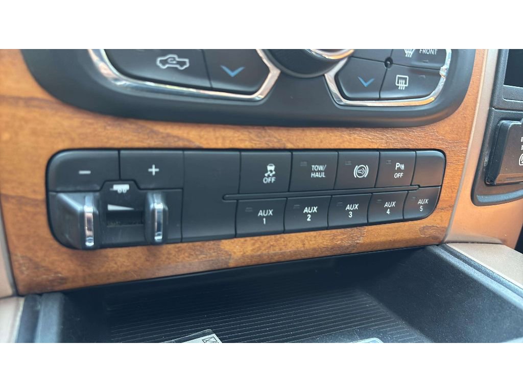 Used 2014 RAM 3500 Laramie Longhorn AWD/4WD image 20