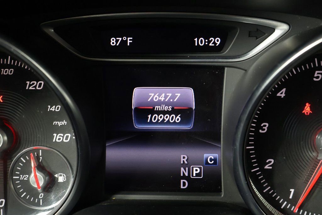 Used 2018 Mercedes-Benz GLA 250 image 17