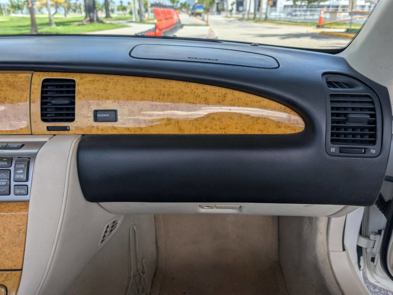 Used 2005 Lexus SC 430 Convertible image 22