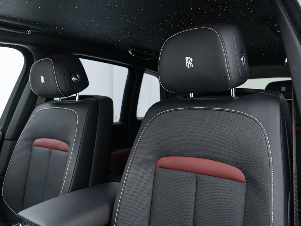 Certified 2023 Rolls-Royce Cullinan AWD/4WD image 16