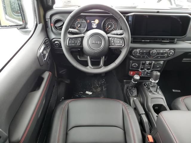 New 2026 Jeep Wrangler Unlimited Rubicon w/ Technology Group image 9
