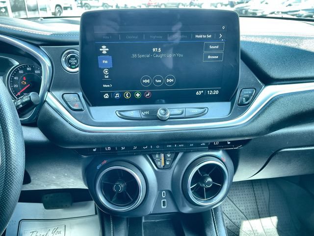 Certified 2024 Chevrolet Blazer LT w/ Convenience Package FWD image 13