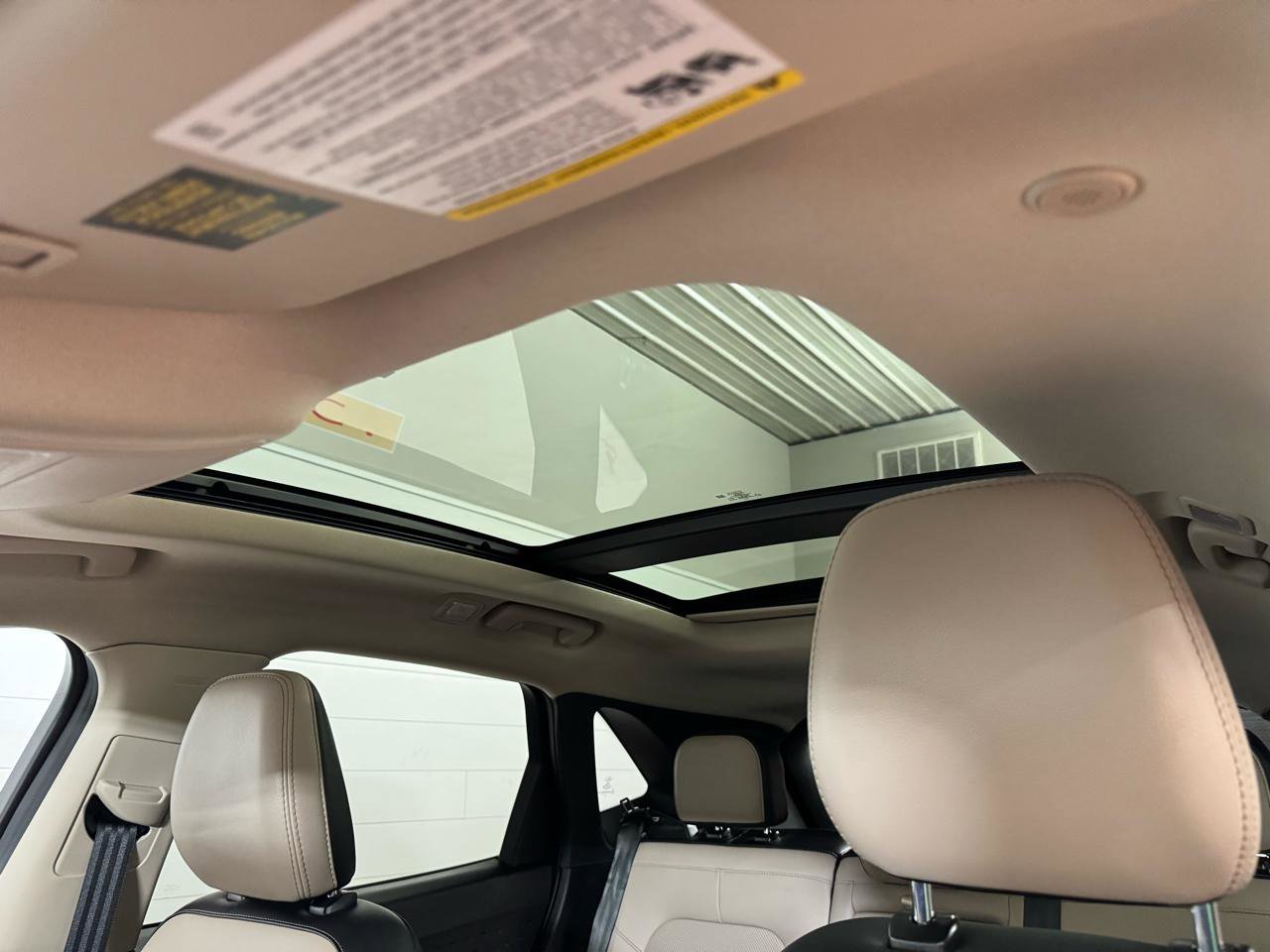 Used 2020 Ford Escape SEL image 15